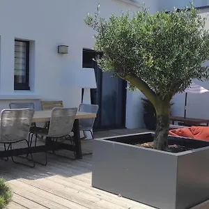 Superbe Maison Familiale A 50 M De La Concarneau